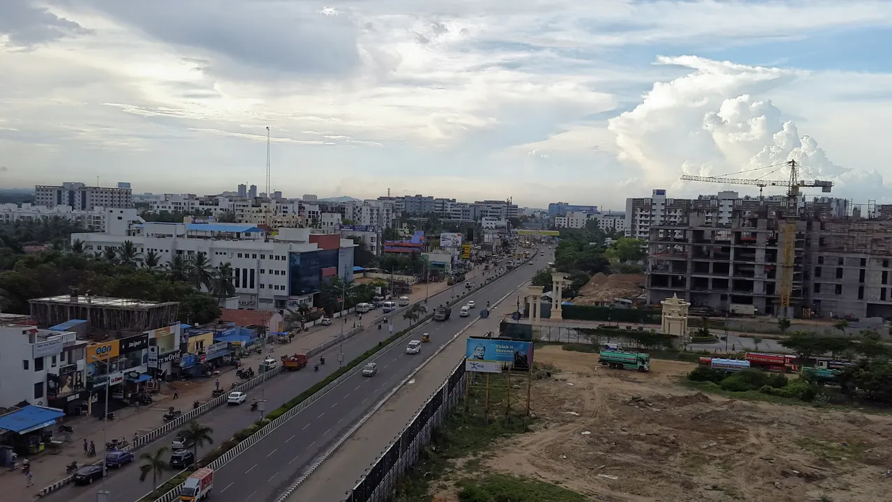Omr, navalur, chennai in Chennai, India