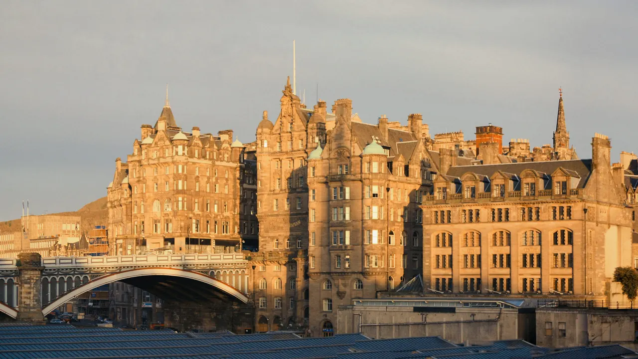 The Balmoral and North Bridge in evening light, Edinburgh