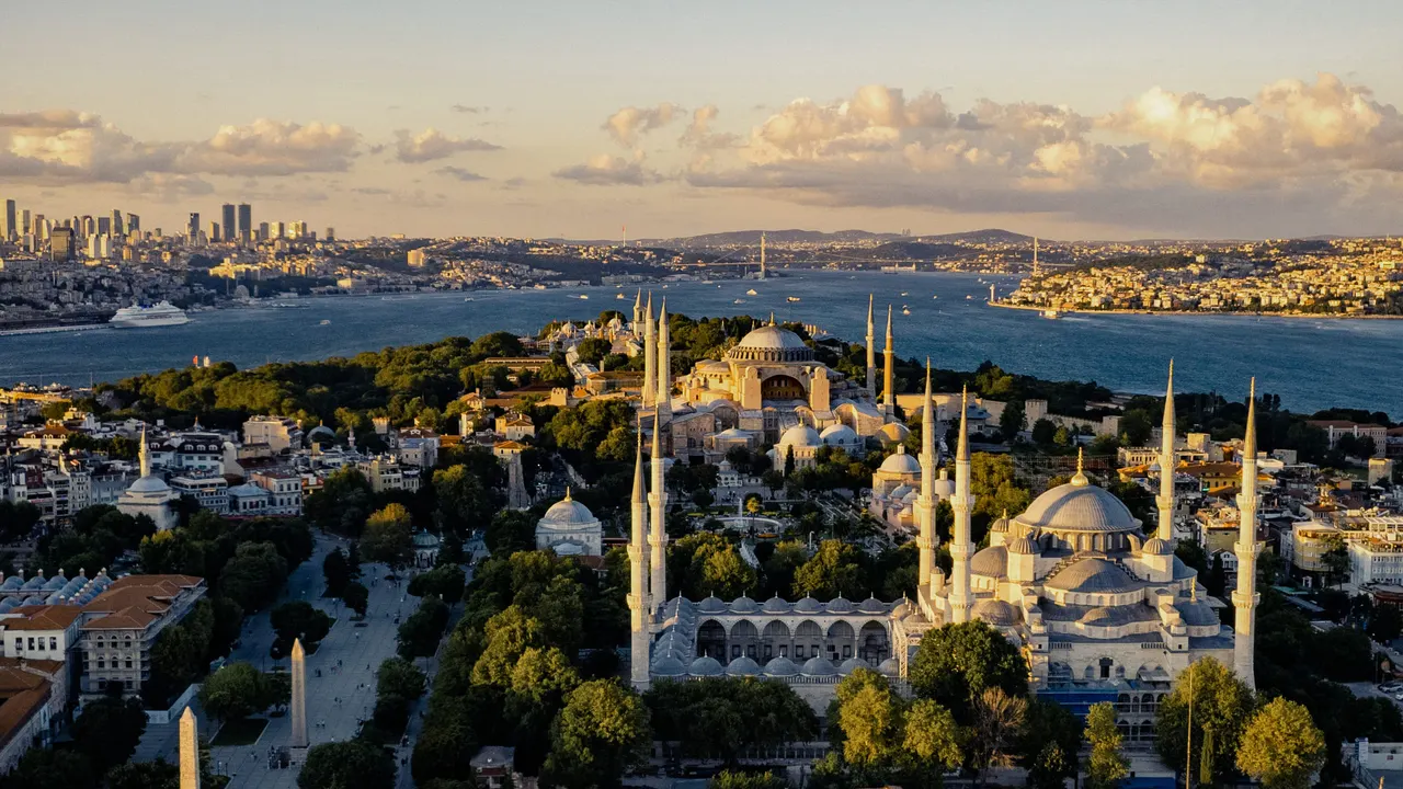 Historic peninsula and skyline of Istanbul