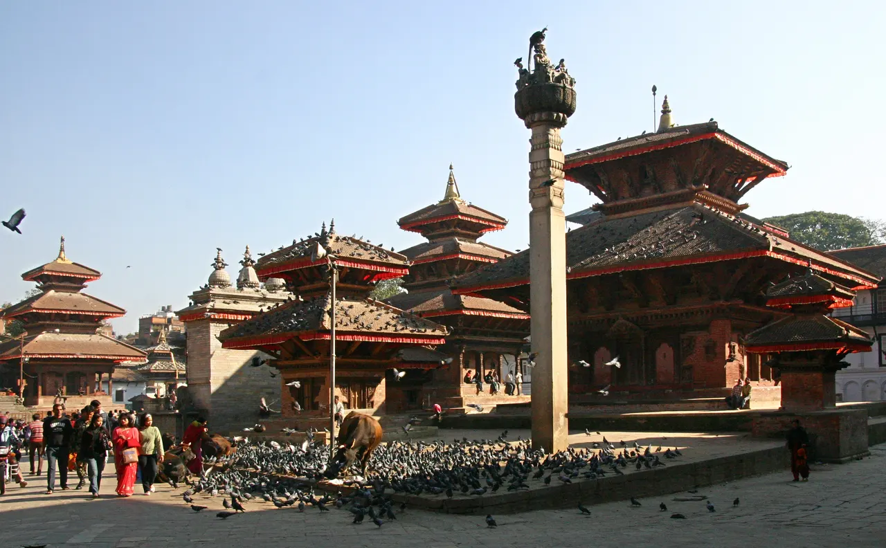 Kathmandu-Durbar Square-06-Mahavishnu-Kuh-Vishnu-Pratapamalla-Jagannath-2007-gje in Kathmandu, Nepal