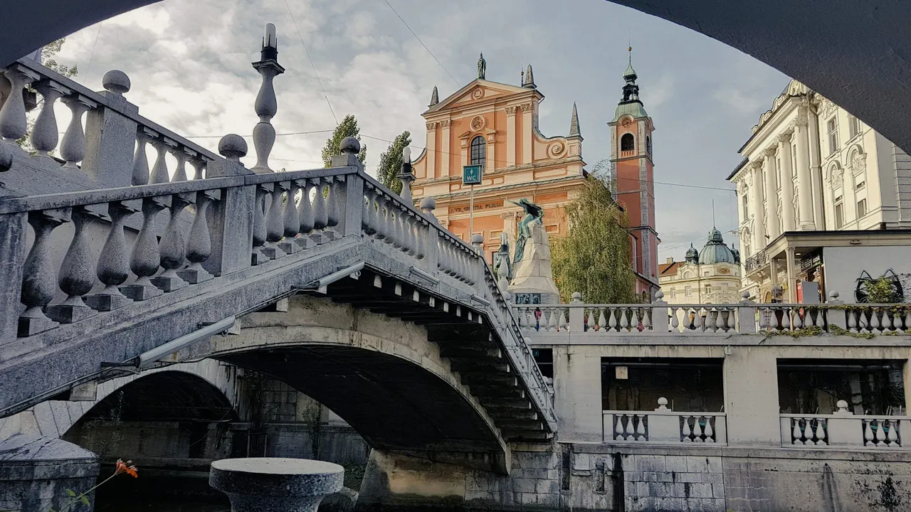 Triple Bridge and the Franciscan Church, Ljubljana