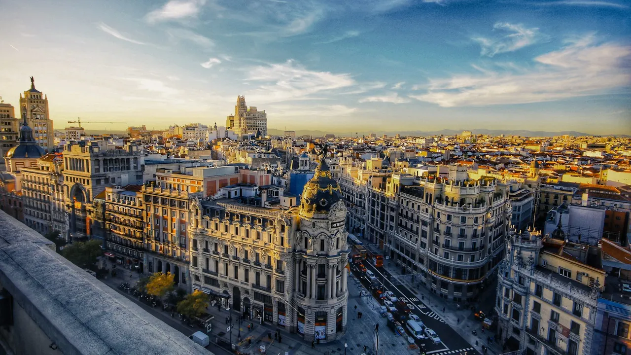 Gran Via and the Metropolis Building, Madrid