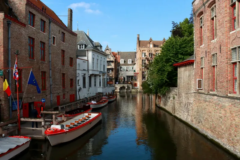 Sint-Anna and north canals in bruges be