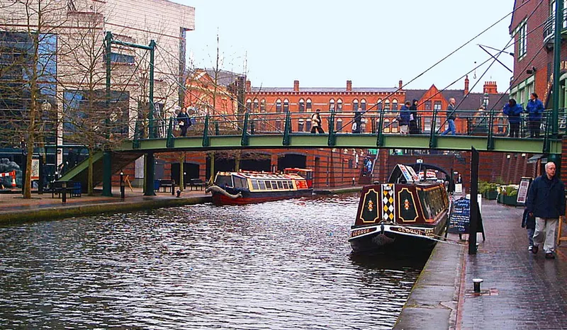 Brindleyplace & Canals in birmingham gb