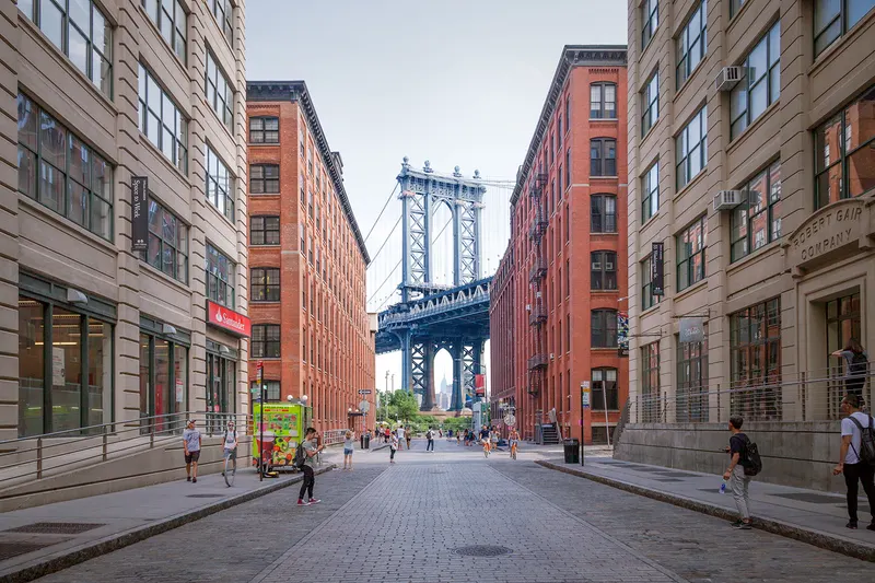 Brooklyn: DUMBO, Brooklyn Heights & Williamsburg in new york us