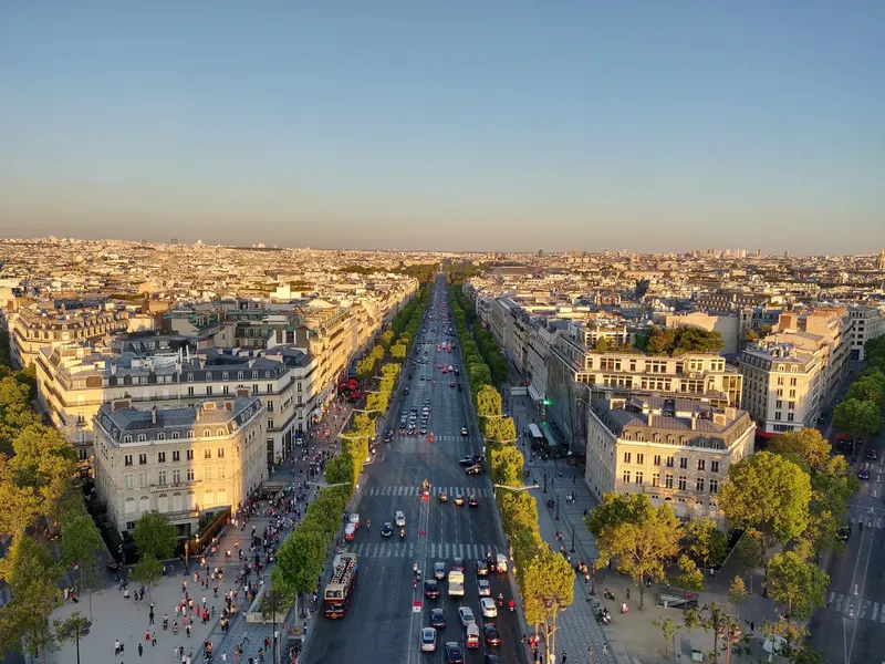Champs-Élysées in Paris