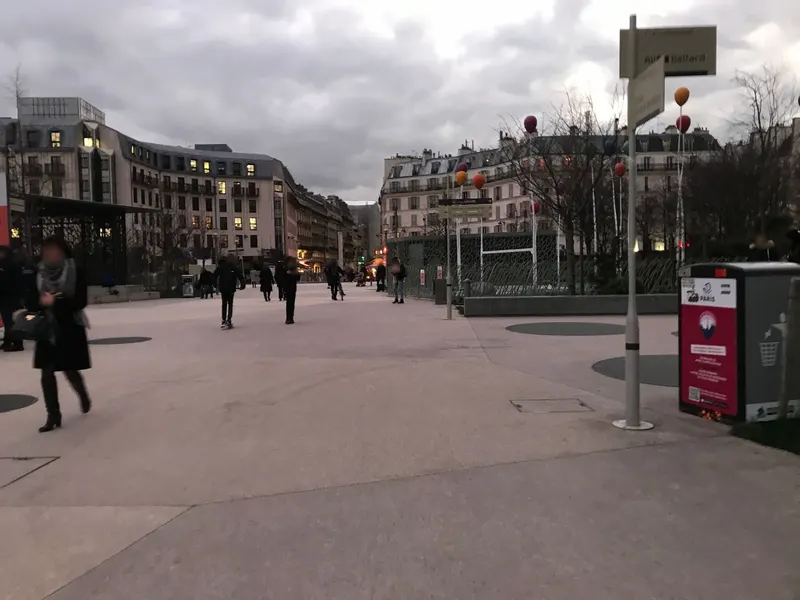 Les Halles in paris fr