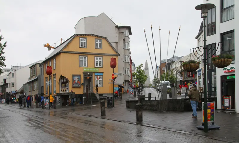 Laugavegur and Skolavordustigur in reykjavik is