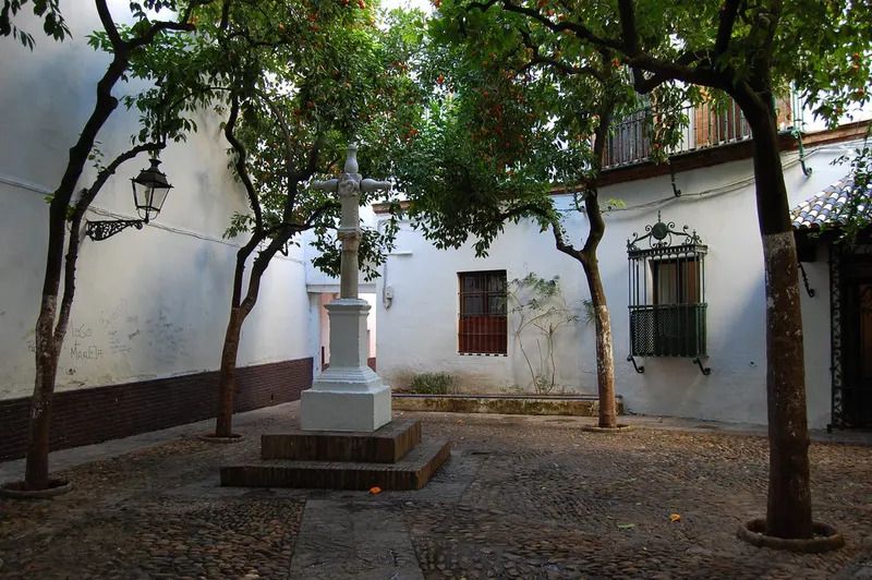 Santa Cruz in seville es