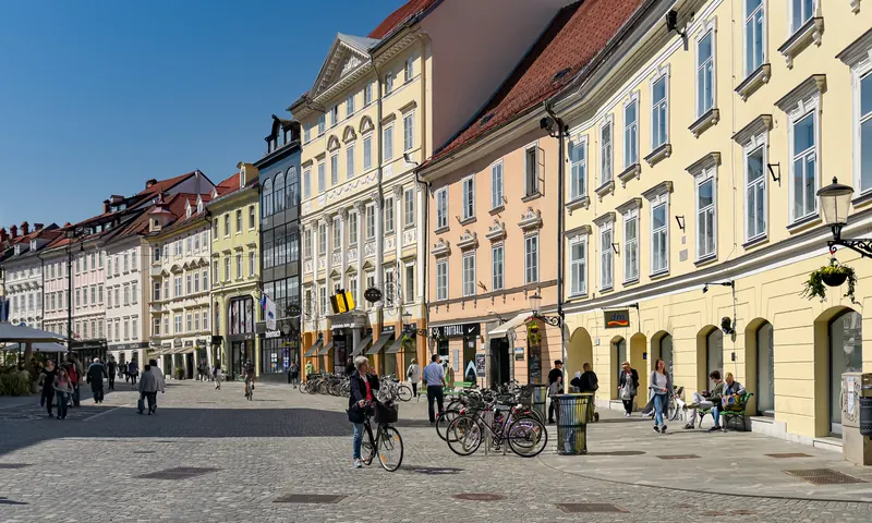 Center and Old Town in ljubljana si
