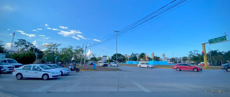 El Centro and Avenida Tulum in cancun mx