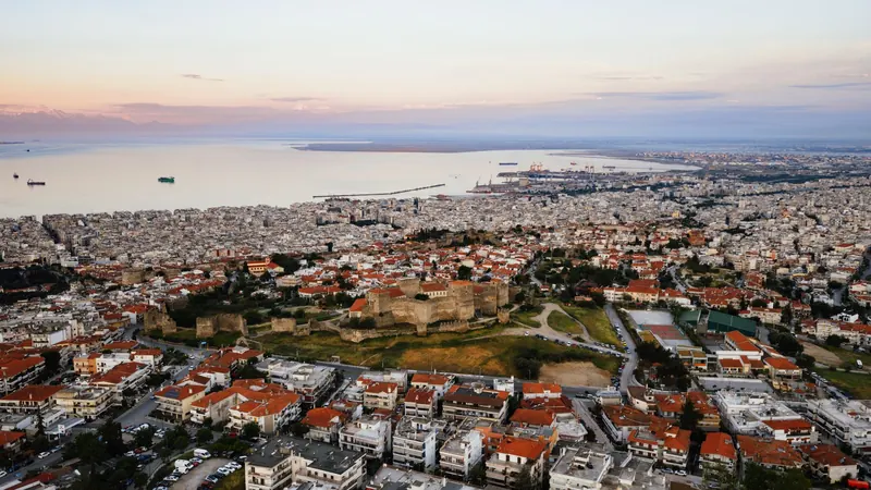 Navarinou in thessaloniki gr