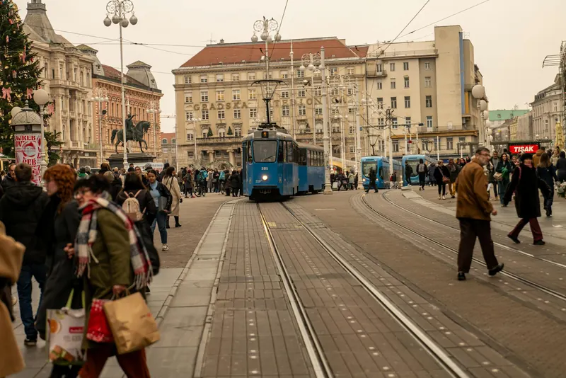 Tkalciceva and Dolac in zagreb hr