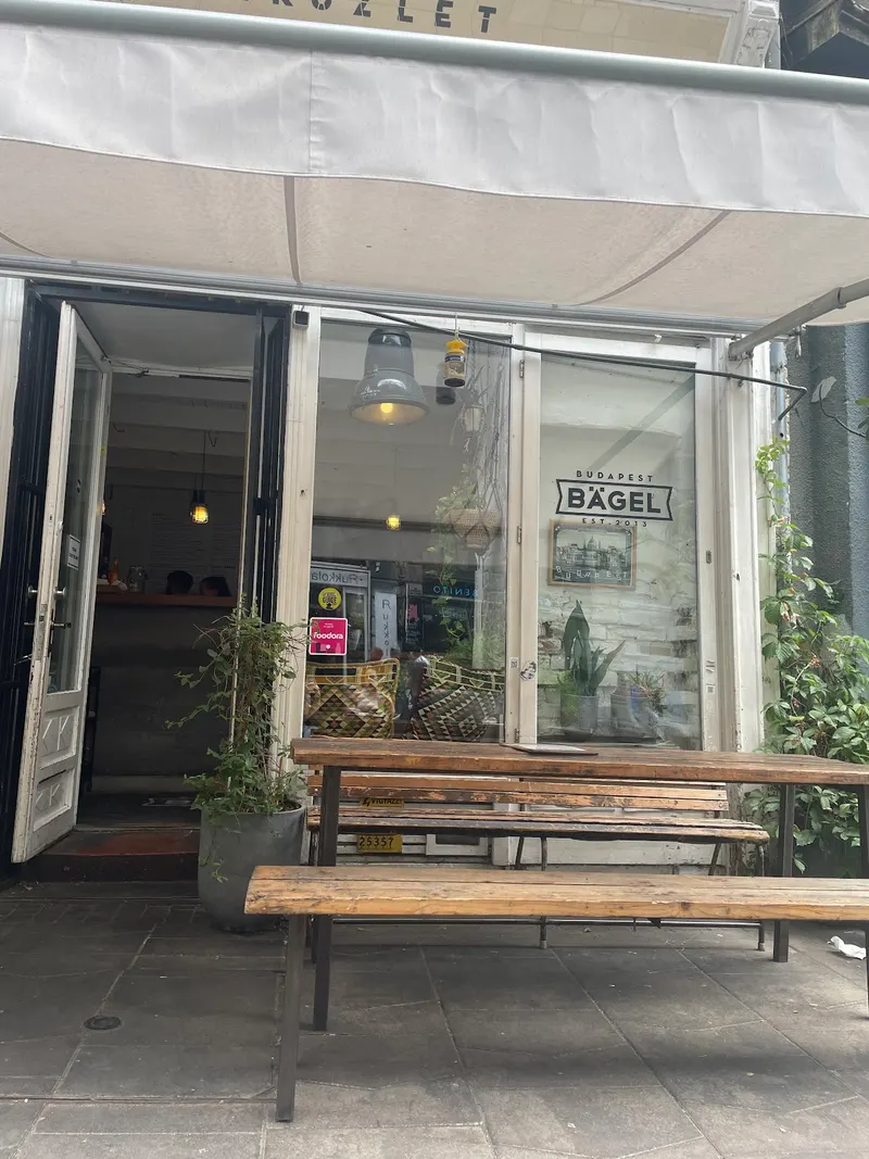 Budapest Bagel in Budapest's Palace District, Budapest