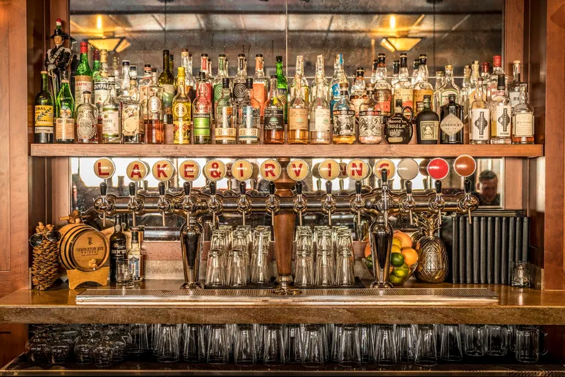 Lake & Irving Restaurant & Bar in Uptown, Minneapolis