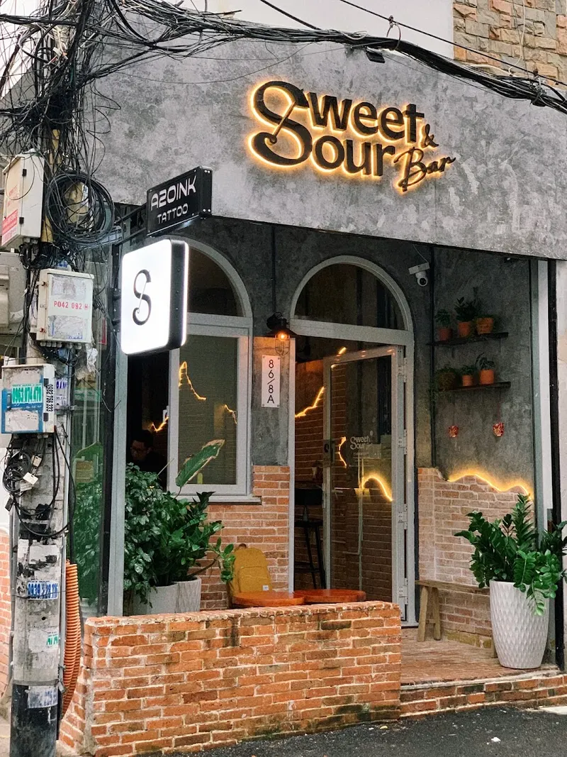 Sweet & Sour Bar in Đa Kao, Ho Chi Minh City