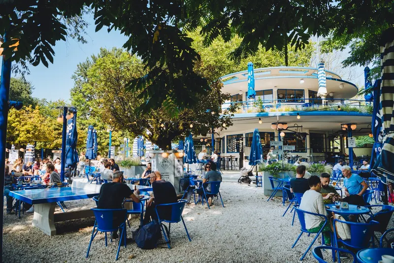 't Blauwe Theehuis