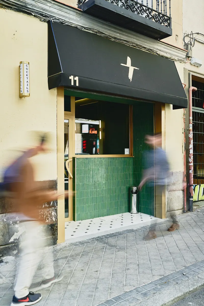 Shift Public House // Best Cocktails Madrid. in Trafalgar, Madrid