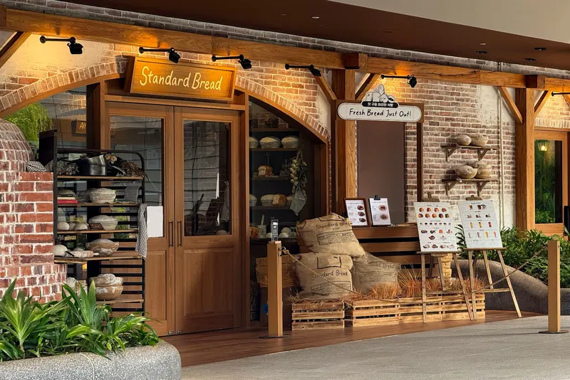 Standard Bread Singapore in Sentosa, Singapore