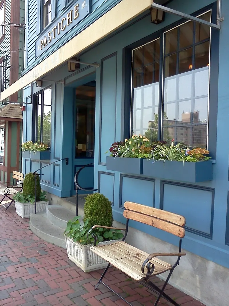 Pastiche Fine Desserts in Federal Hill, Providence