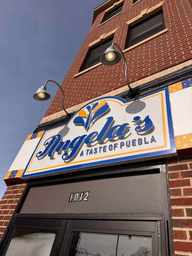 Angela's Cafe