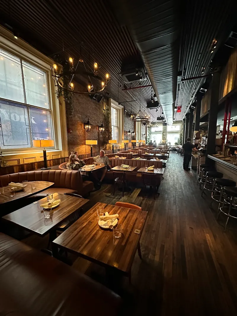 Au Cheval in Chinatown, New York