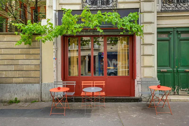 Desinvoltes in Clignancourt, Paris