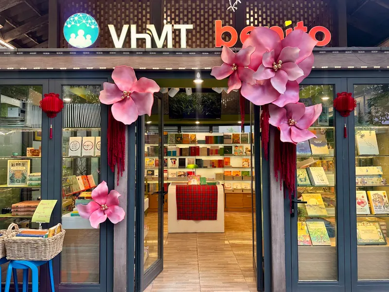 Linery Bookstore