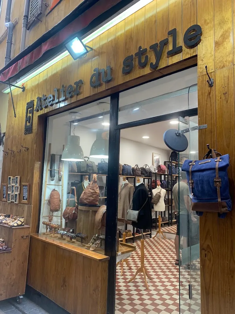 Au Cœur du Cuir in Vieux-Nice, Nice