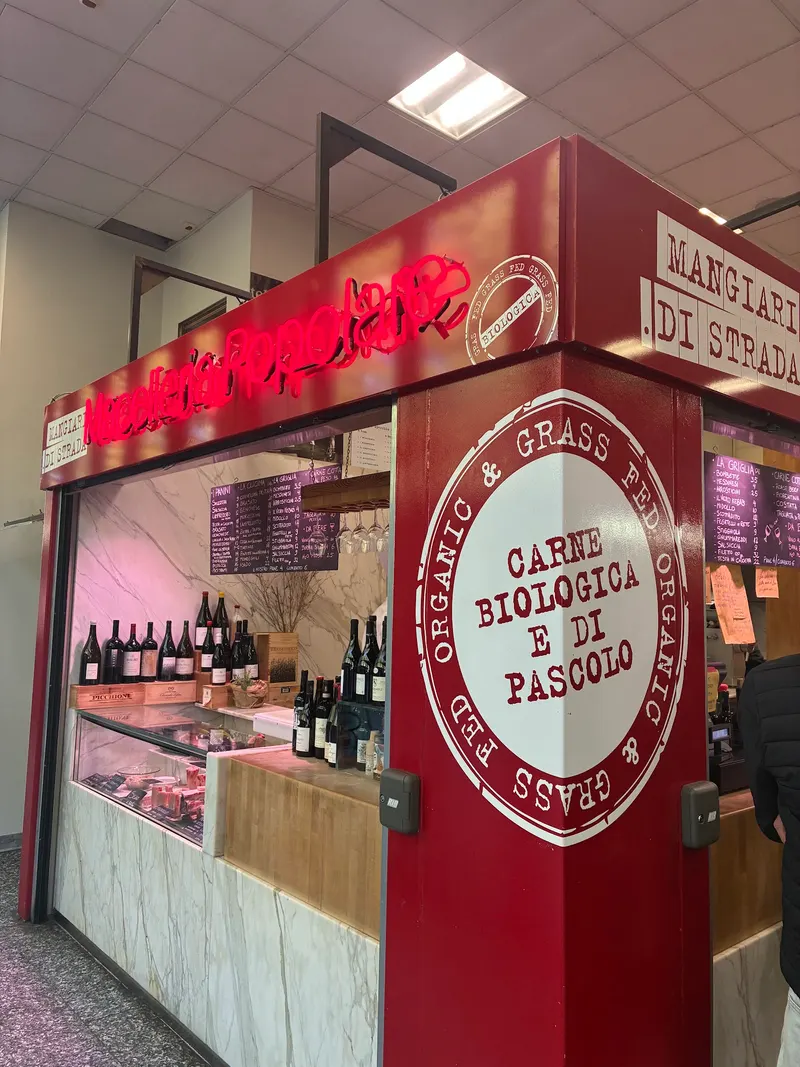 Macelleria Popolare in Ticinese, Milan