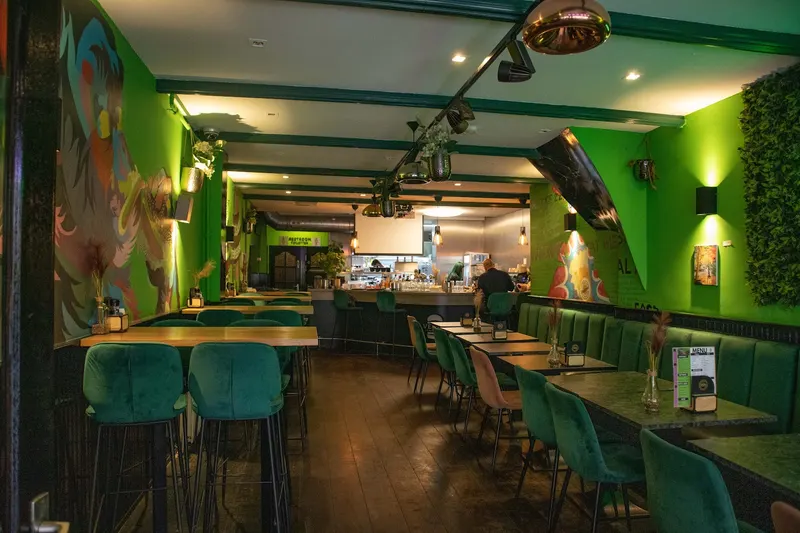 Vegan Temple Bar in Leidseplein, Amsterdam