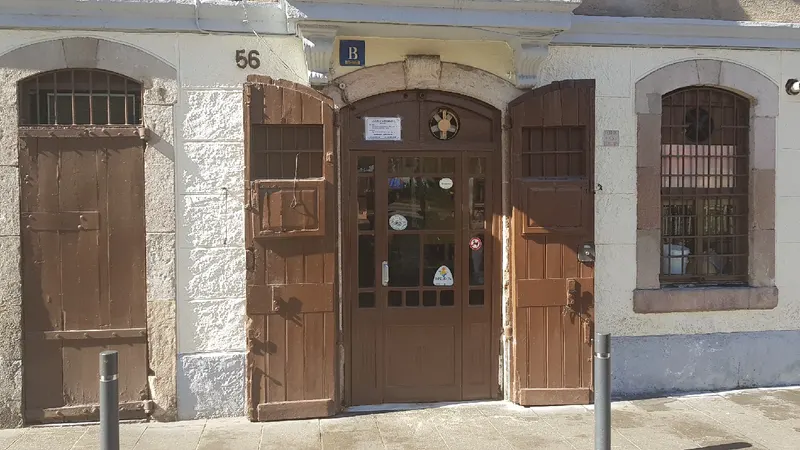 La Cova Fumada in La Barceloneta, Barcelona