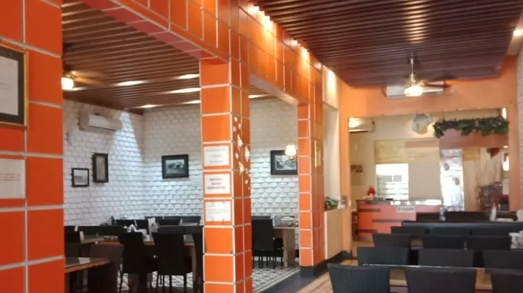 Pelangi Seafood Menteng in Kelurahan Kebon Sirih, Jakarta