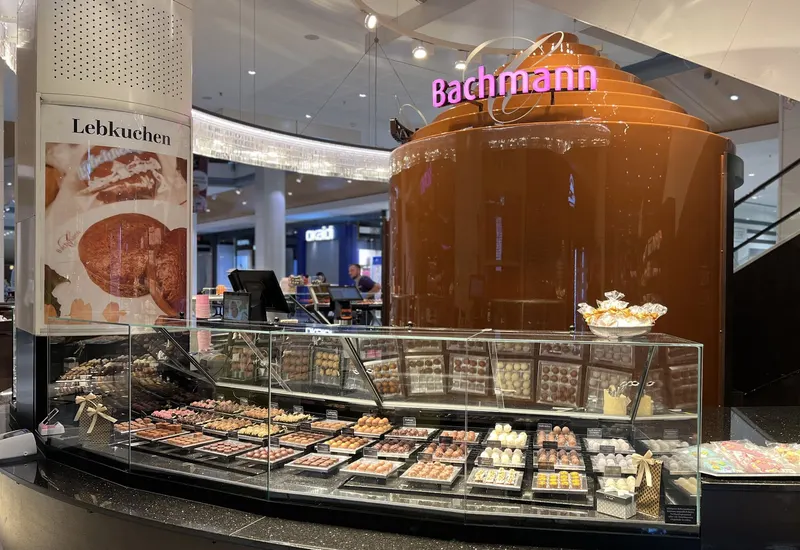 Confiseur Bachmann AG - Emmen Center in Emmen, Lucerne