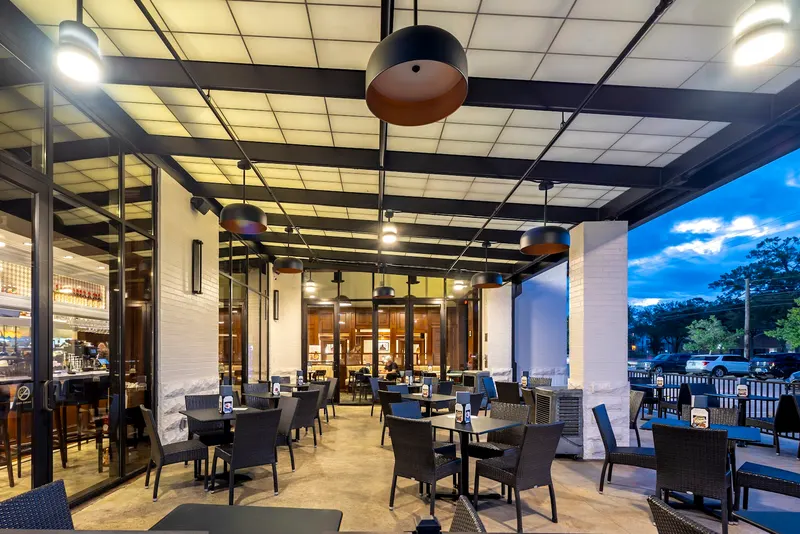 Black Walnut Kitchen & Bar - Memorial Drive in Memorial, Houston