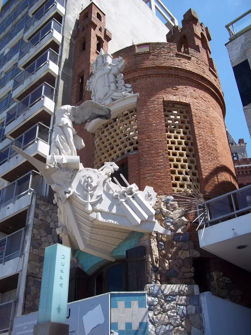 Castillo Pittamiglio in Punta Carretas, Montevideo