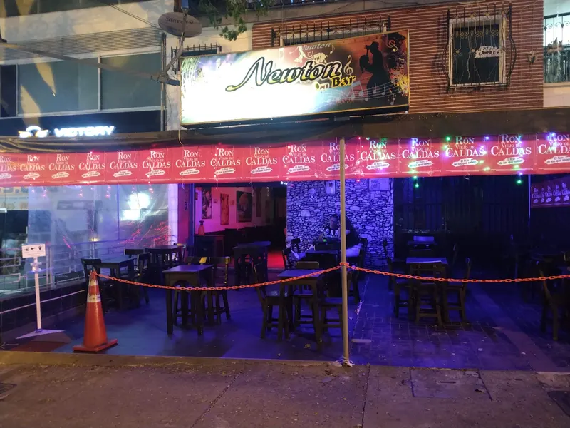 Newton Bar