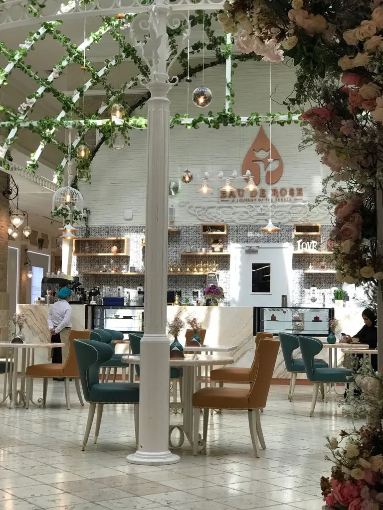 Eau De Rose - Villaggio Mall in Mehairja, Doha
