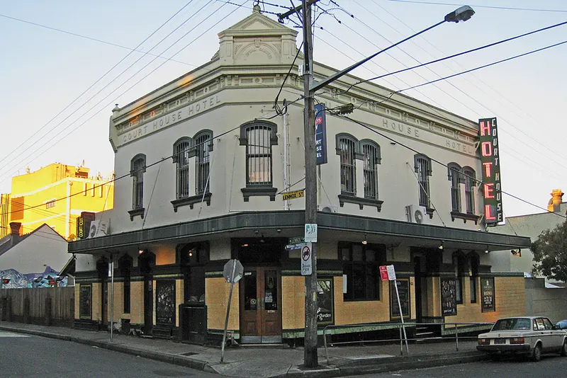 Courthouse Hotel