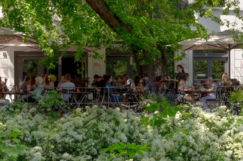 Buchkantine in Moabit West, Berlin