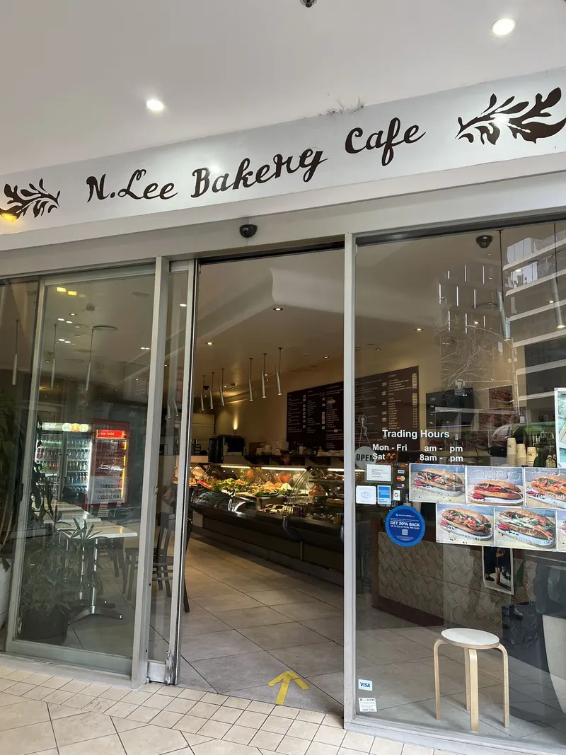 N Lee Bakery