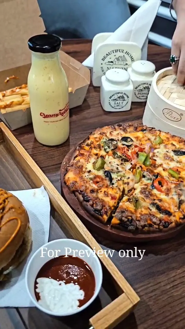 creameryhut paharganj