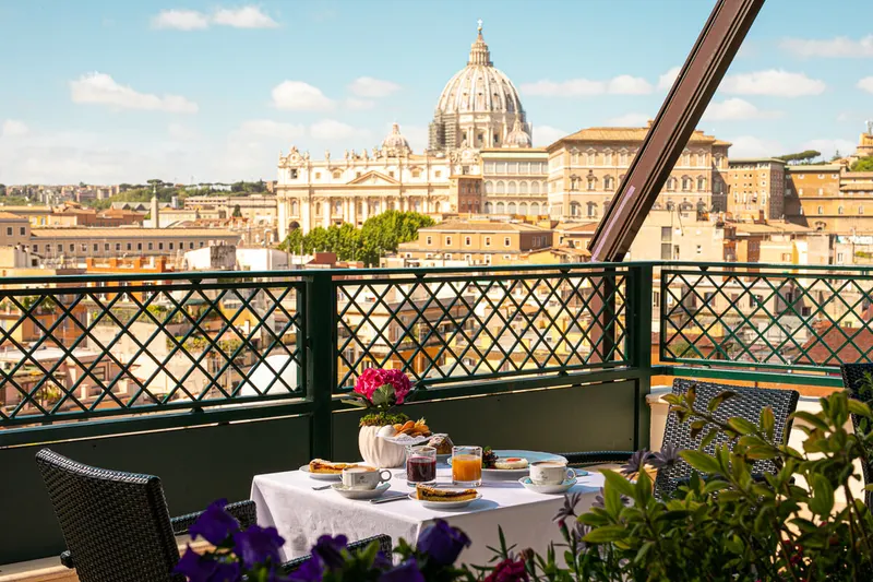 Roof Garden & Bar