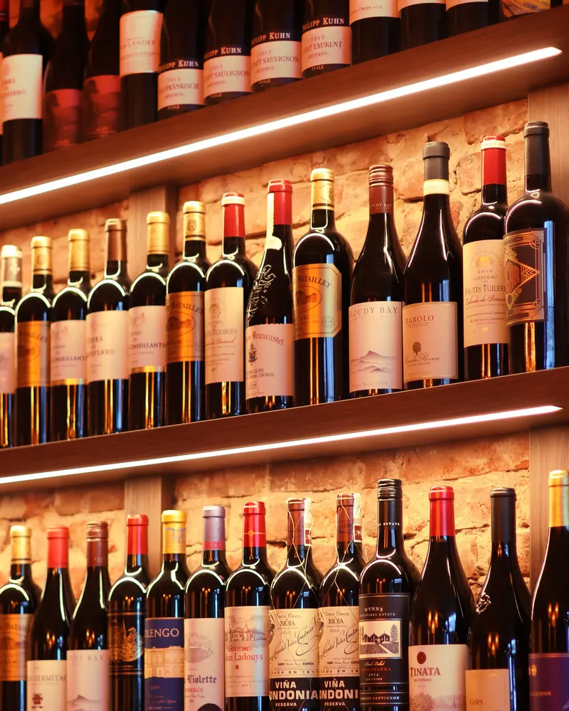 Clermont Weinbar in Rotherbaum, Hamburg