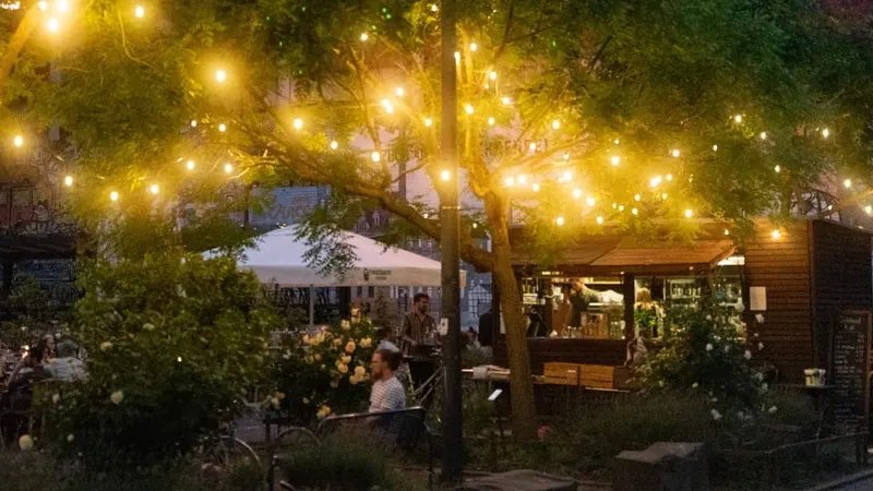 Goldmund Literatur Café Restaurant in Ehrenfeld, Cologne