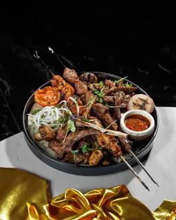 Zoloto karaoke & lounge