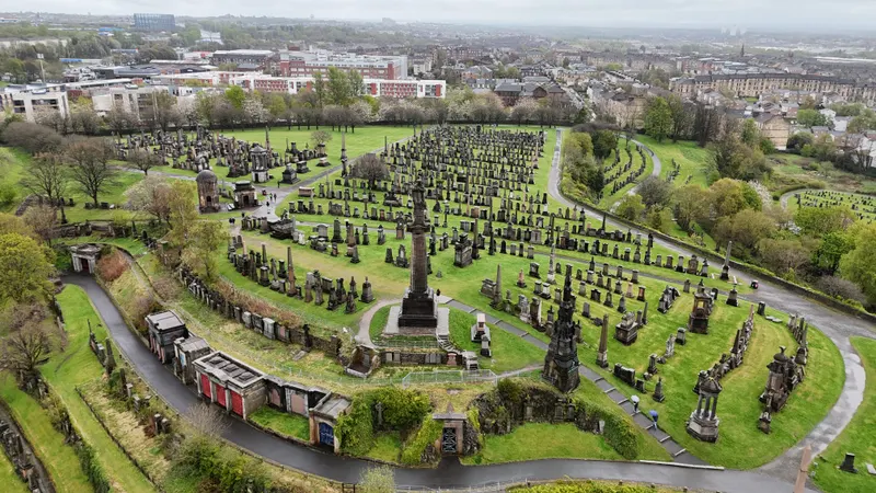 Glasgow Cathedral and Necropolis in Glasgow