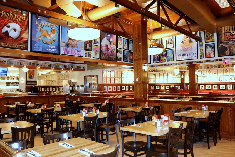 Kenny & Ziggy's New York Delicatessen in Galleria, Houston