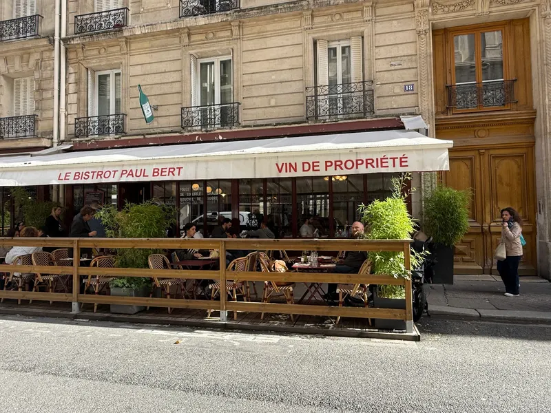 Bistro Paul Bert in Sainte-Marguerite, Paris