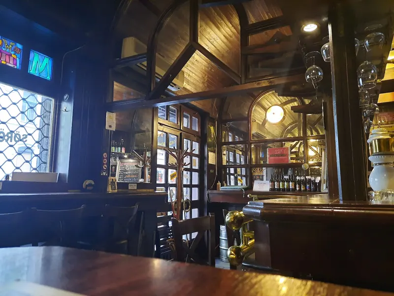PIVO söröző és sörbolt in Újlipótváros, Budapest